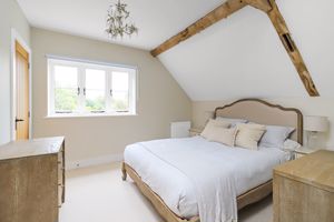 Main bedroom- click for photo gallery